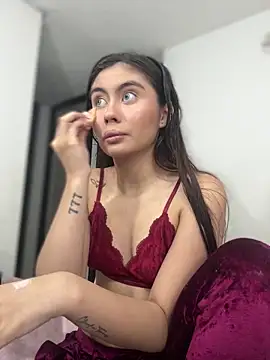 Stormi th online show from 02-15-26, 01:57