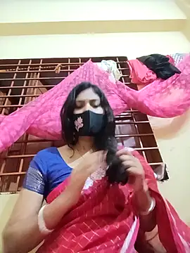 Snapshot of queenneha69 chatting on 05-07-26, 06:13 queenneha69 online show from 05-07-26, 06:13