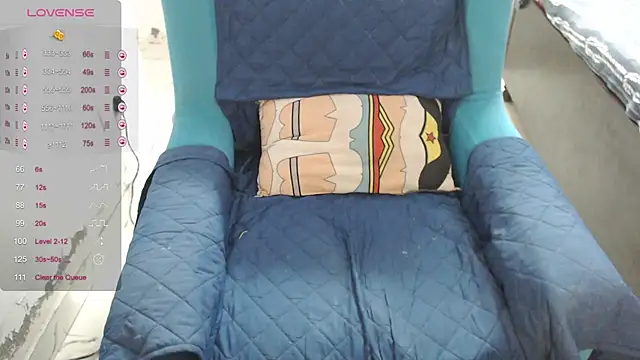 Snapshot of Candy-floss265 chatting on 02-12-25, 05:37 Candy-floss265 online show from 02-12-25, 05:37