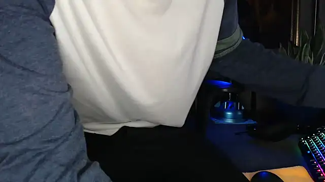 EspanolVato online show from 03-25-26, 10:54