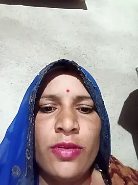 Snapshot of Hot_hiuj chatting on 01-09-26, 07:37 Hot hiuj online show from 01-09-26, 07:37