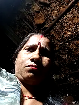 Hot bhi38 online show from 05-08-26, 08:47