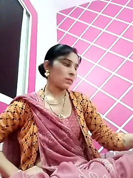 Hot ree85 online show from 02-05-26, 07:24