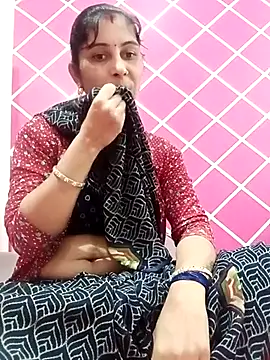 Hot ree85 online show from 02-08-26, 05:22