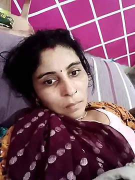 Hot ree85 online show from 02-22-26, 04:24