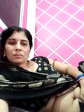 Hot ree85 online show from 03-25-26, 02:56