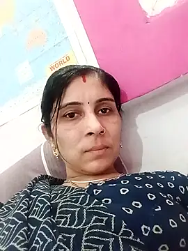 Hot ree85 online show from 03-26-26, 06:52