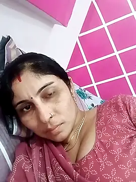 Hot ree85 online show from 04-08-26, 07:52