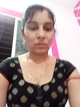 Snapshot of Hot_ree85 chatting on 05-10-26, 08:41 Hot ree85 online show from 05-10-26, 08:41