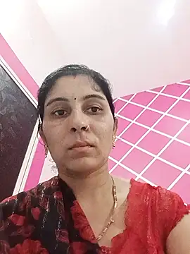 Snapshot of Hot_ree85 chatting on 06-25-26, 03:50 Hot ree85 online show from 06-25-26, 03:50