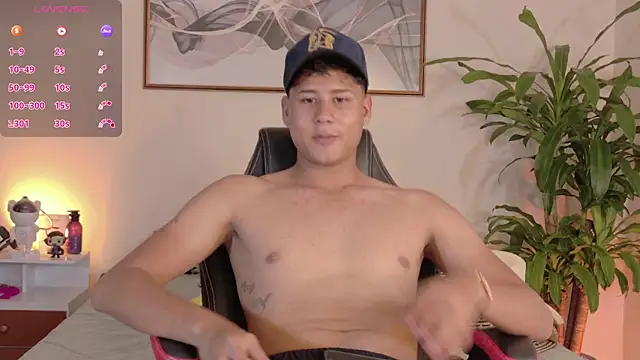 Snapshot of RaidenBoy11 chatting on 03-31-26, 10:32 RaidenBoy11 online show from 03-31-26, 10:32