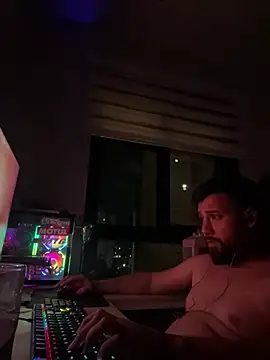 NinoEstouranel online show from 01-12-26, 05:01