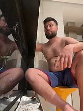 NinoEstouranel online show from 01-14-26, 03:01