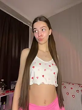 SkylineBliss online show from 02-12-26, 09:10