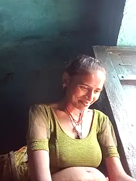 Snapshot of Jan_692 chatting on 02-11-26, 07:24 Jan 692 online show from 02-11-26, 07:24