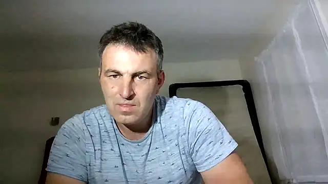 Snapshot of Hakfin666 chatting on 06-11-26, 03:26 Hakfin666 online show from 06-11-26, 03:26