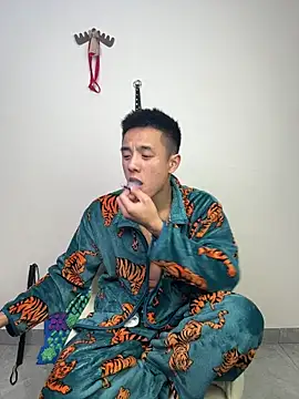 TOYOTA-01 online show from 02-10-26, 01:26