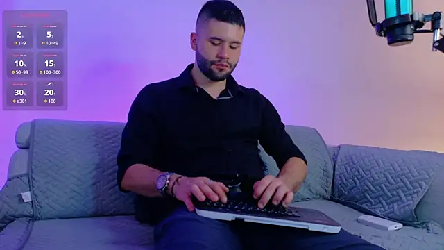 AndyKnoxx online show from 04-17-26, 07:50