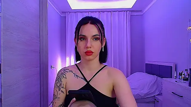 Pure temptation J online show from 01-13-26, 04:12