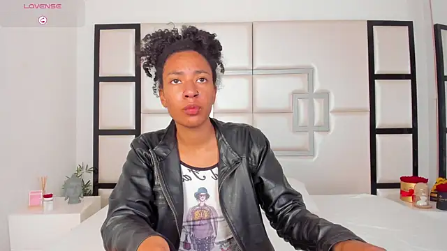 CarlaMarcuzzi online show from 01-12-26, 08:36