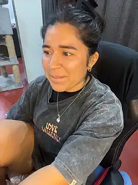 Minico25 online show from 04-28-26, 02:27