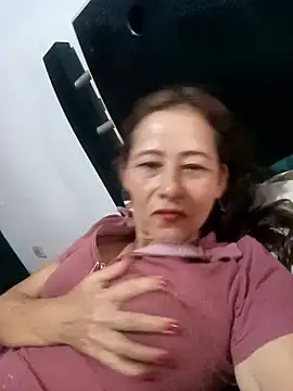 Snapshot of Salome_69 chatting on 01-08-26, 08:00 Salome 69 online show from 01-08-26, 08:00