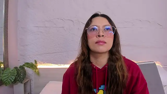 lanna 18  online show from 04-10-26, 11:37