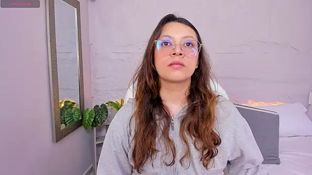 Snapshot of lanna_18_ chatting on 06-05-26, 12:00 lanna 18 online show from 06-05-26, 12:00