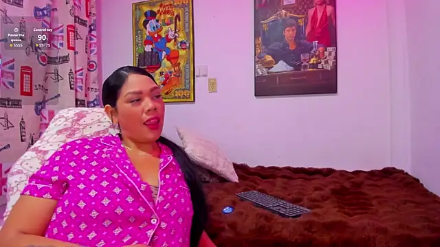 Snapshot of Ashley_bigasss_ chatting on 01-15-26, 06:07 Ashley bigasss online show from 01-15-26, 06:07