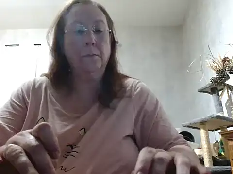 xmyriamx online show from 02-05-26, 08:13