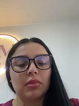 Snapshot of Mia__Bloom chatting on 02-02-26, 06:39 Mia Bloom online show from 02-02-26, 06:39