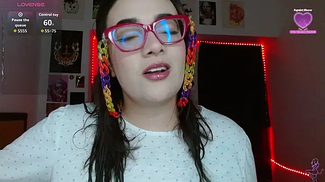 Snapshot of Nova-Satela chatting on 04-23-26, 03:08 Nova-Satela online show from 04-23-26, 03:08