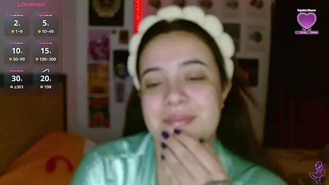Snapshot of Nova-Satela chatting on 05-04-26, 01:18 Nova-Satela online show from 05-04-26, 01:18