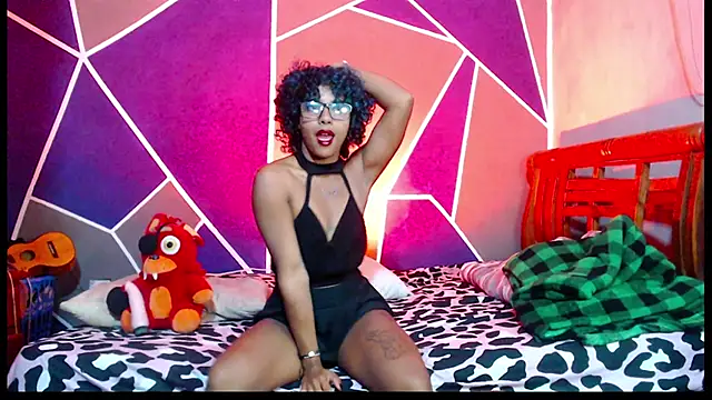 Little Darkness Dancer online show from 01-14-26, 10:03