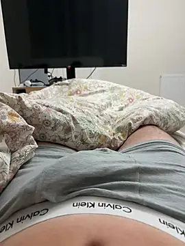 hrnylad 55 online show from 04-17-26, 08:01