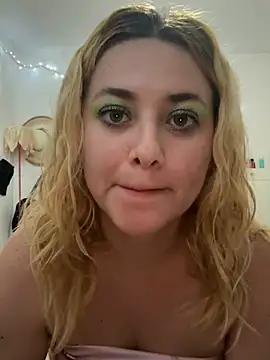 Lililuxx online show from 03-04-26, 07:36