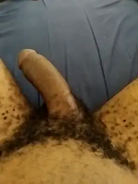 Snapshot of SkinnyDick26 chatting on 02-26-26, 06:01 SkinnyDick26 online show from 02-26-26, 06:01