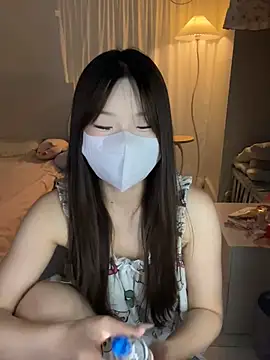 Snapshot of _xiaoxinxin_ chatting on 07-05-26, 12:56 xiaoxinxin online show from 07-05-26, 12:56