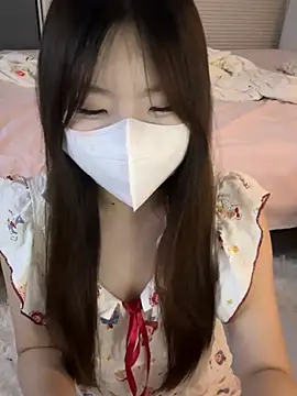 Snapshot of _xiaoxinxin_ chatting on 07-18-26, 12:20 xiaoxinxin online show from 07-18-26, 12:20