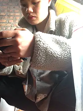 Minhkhue121 online show from 02-10-26, 02:15