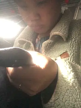 Minhkhue121 online show from 03-05-26, 06:09