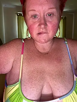Snapshot of BustyRedxx chatting on 06-23-26, 12:47 BustyRedxx online show from 06-23-26, 12:47
