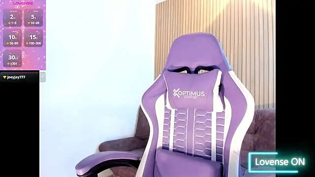 Snapshot of miacoxx_34 chatting on 01-12-26, 12:16 miacoxx 34 online show from 01-12-26, 12:16