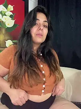 Snapshot of Bigbooty_sex chatting on 01-12-26, 04:29 Bigbooty sex online show from 01-12-26, 04:29