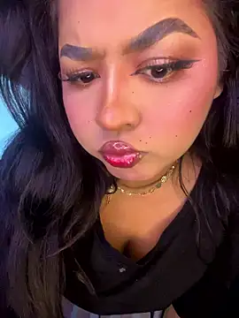 Isabella Belmont online show from 01-12-26, 09:53