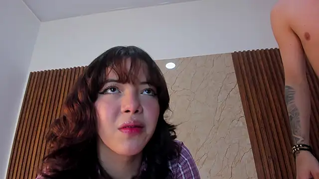 Snapshot of diana_santy chatting on 02-17-26, 06:25 diana santy online show from 02-17-26, 06:25