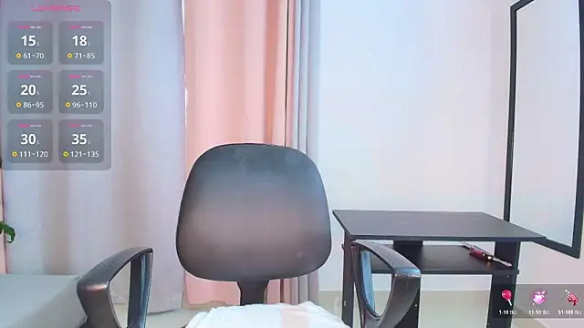 Snapshot of saray_reesee chatting on 01-14-26, 08:14 saray reesee online show from 01-14-26, 08:14