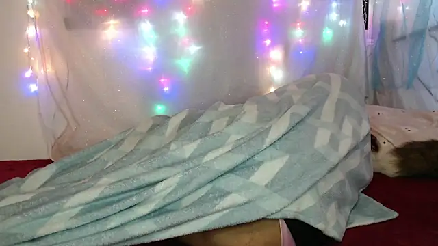 Zuley foxi online show from 03-04-26, 02:17