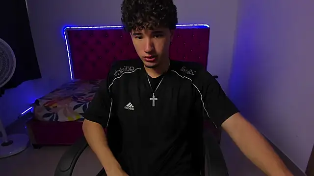 Snapshot of jean_burns chatting on 02-10-26, 07:40 jean burns online show from 02-10-26, 07:40