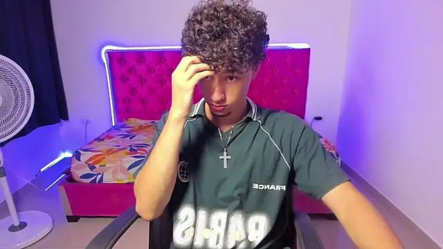 Snapshot of jean_burns chatting on 02-18-26, 09:11 jean burns online show from 02-18-26, 09:11